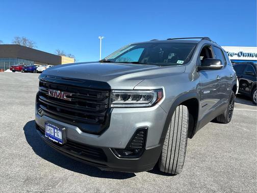 2023 GMC Acadia AWD SLT