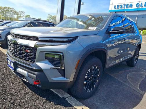 STERLING GRY ME 2026 Chevrolet Traverse AWD Z71