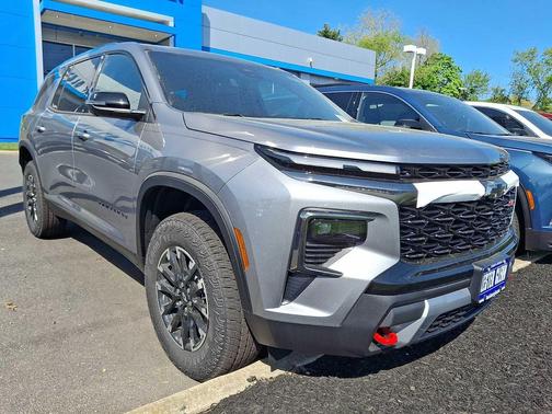 STERLING GRY ME 2026 Chevrolet Traverse AWD Z71
