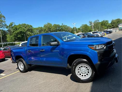 2023 Chevrolet Colorado WT