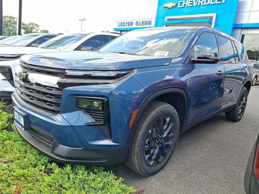 LAKESHORE BLU M 2026 Chevrolet Traverse LT