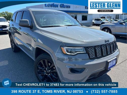 Sting-Gray Clearcoat 2020 Jeep Grand Cherokee Altitude