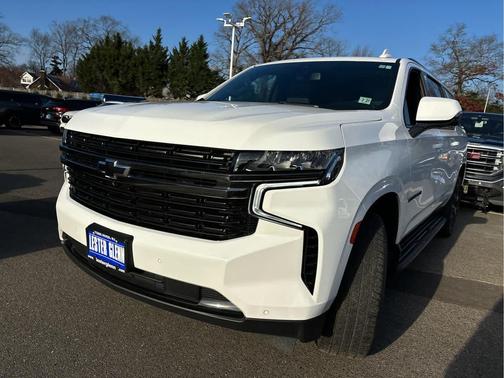 2022 Chevrolet Suburban RST