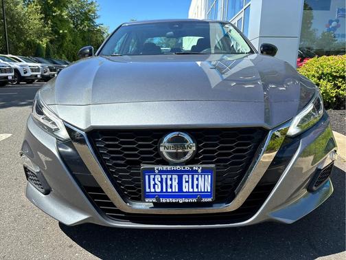 2022 Nissan Altima SR Intelligent AWD