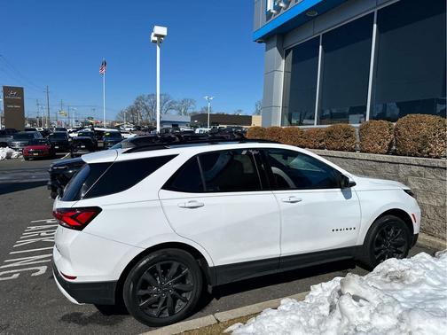 2023 Chevrolet Equinox AWD RS