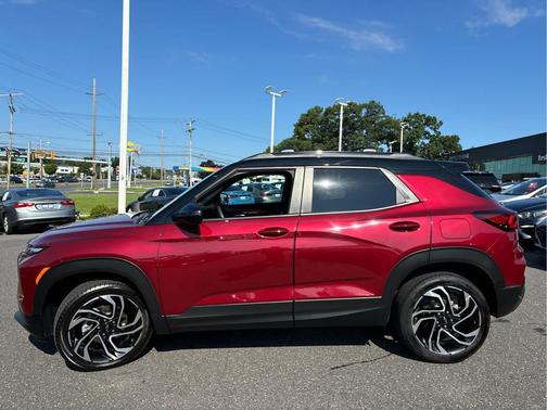 Crimson Metallic 2024 Chevrolet Trailblazer RS
