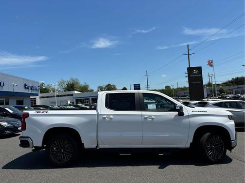 Summit White 2019 Chevrolet Silverado 1500 LT