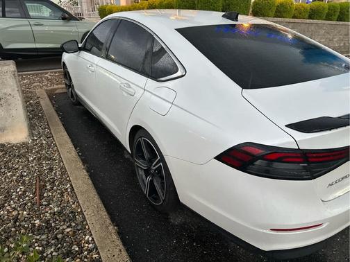 Platinum White Pearl 2024 Honda Accord Hybrid Sport
