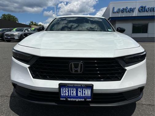 Platinum White Pearl 2024 Honda Accord Hybrid Sport