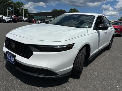 Platinum White Pearl 2024 Honda Accord Hybrid Sport