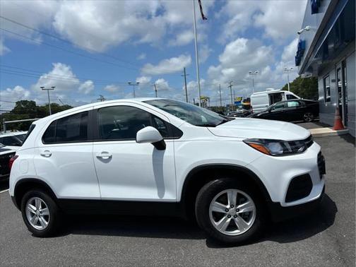 2022 Chevrolet Trax LS