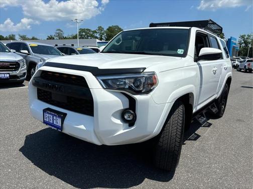 2022 Toyota 4Runner SR5