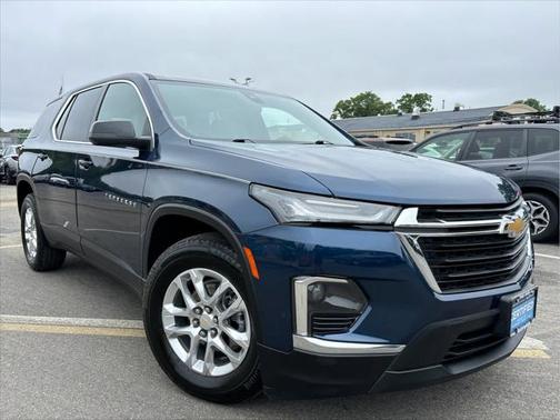 2022 Chevrolet Traverse LS