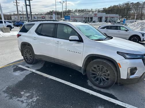 2022 Chevrolet Traverse RS