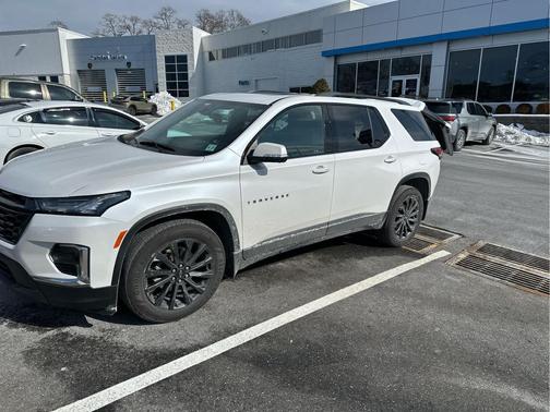 2022 Chevrolet Traverse RS