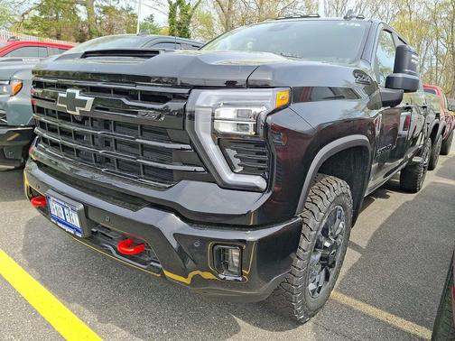 BLK 2026 Chevrolet Silverado 2500 LT