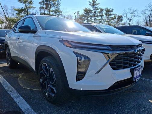 2025 Chevrolet Trax FWD 2RS