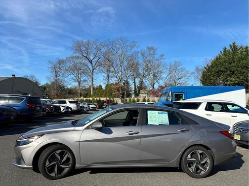 2023 Hyundai ELANTRA HEV Limited