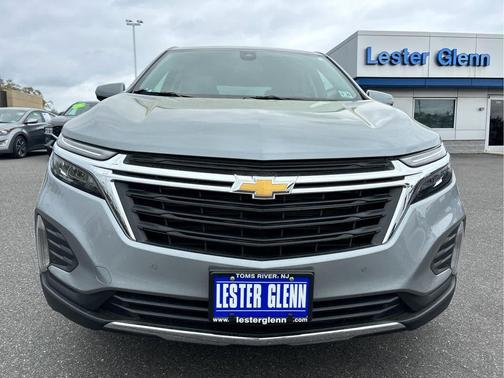 Sterling Gray Metallic 2024 Chevrolet Equinox 1LT