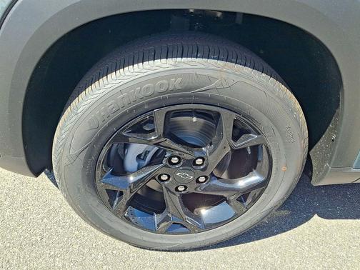 Cypress Gray 2026 Chevrolet Trax LT