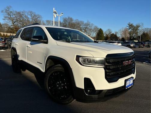 2023 GMC Acadia AWD SLT