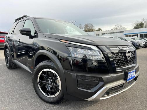 2024 Nissan Pathfinder Rock Creek 4WD
