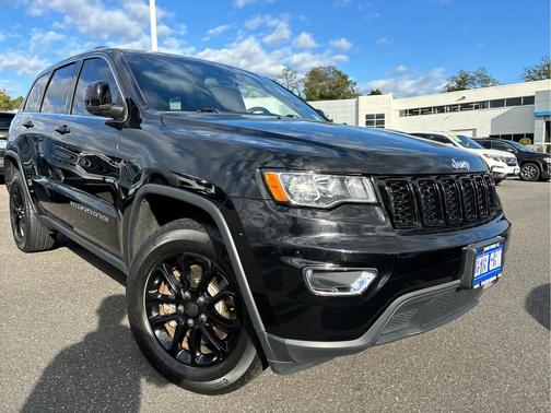 2021 Jeep Grand Cherokee Laredo