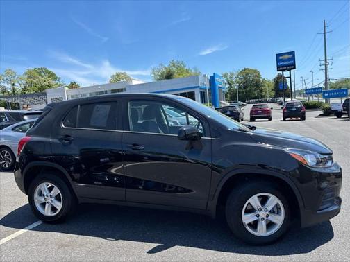 2022 Chevrolet Trax LS