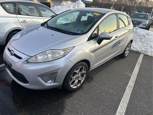 2011 Ford Fiesta SES