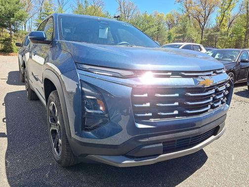 Lakeshore Blue Metallic 2026 Chevrolet Equinox 1LT