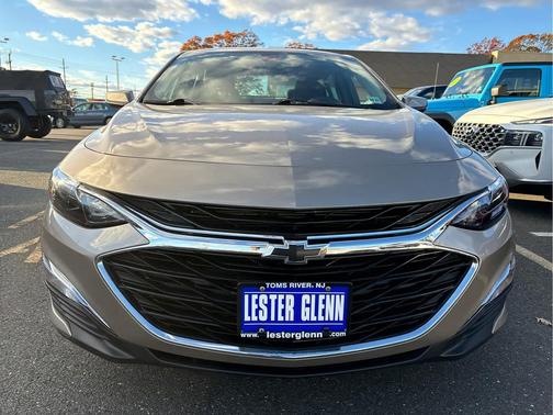 2022 Chevrolet Malibu FWD RS