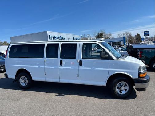 2019 Chevrolet Express 3500 LT
