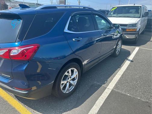 Pacific Blue Metallic 2021 Chevrolet Equinox Premier w/1LZ
