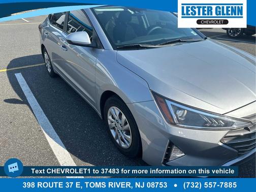 Stellar Silver 2020 Hyundai ELANTRA SE