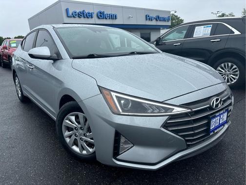Stellar Silver 2020 Hyundai ELANTRA SE