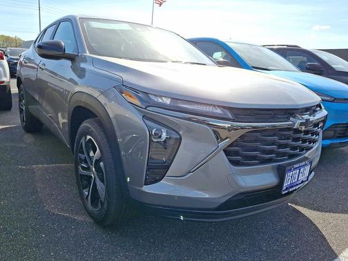 STERLING GRY ME 2026 Chevrolet Trax FWD 1RS