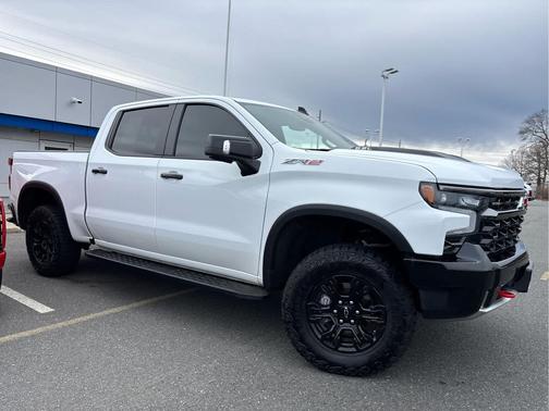 2024 Chevrolet Silverado 1500 ZR2