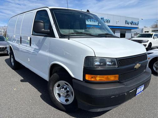 2021 Chevrolet Express 3500 RWD 3500 Regular Wheelbase WT