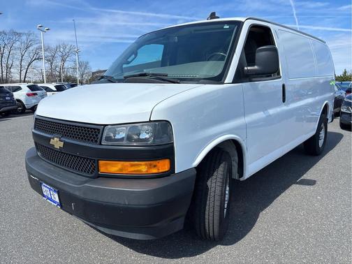 2021 Chevrolet Express 3500 RWD 3500 Regular Wheelbase WT