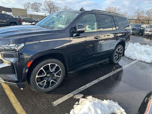2022 Chevrolet Tahoe 4WD RST