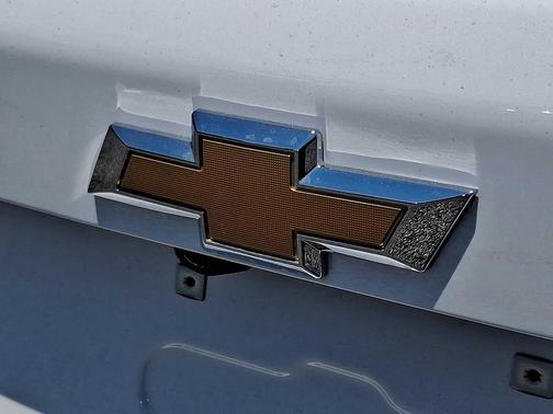 SUMMIT WHT 2026 Chevrolet Equinox 1LT