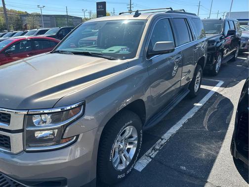 Pepperdust Metallic 2017 Chevrolet Tahoe LT