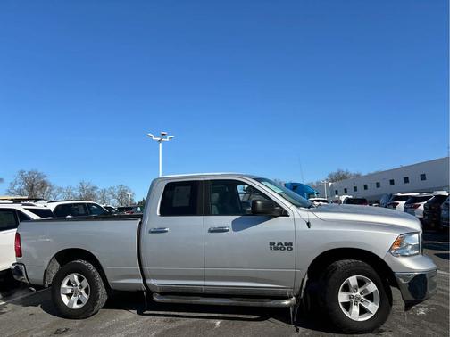 2018 RAM 1500 SLT