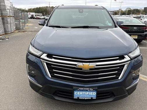 2022 Chevrolet Traverse LT Cloth