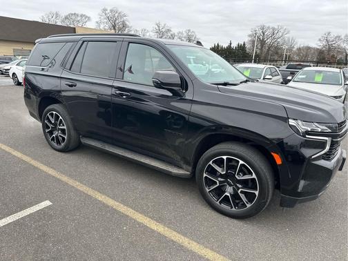 2023 Chevrolet Tahoe 4WD RST