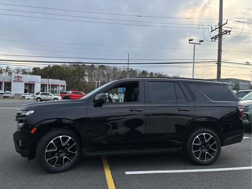 2023 Chevrolet Tahoe 4WD RST