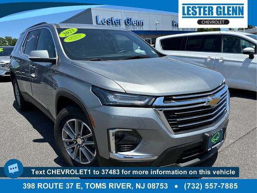 Sterling Gray Metallic 2023 Chevrolet Traverse LT Cloth