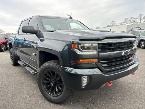 2018 Chevrolet Silverado 1500 2LT