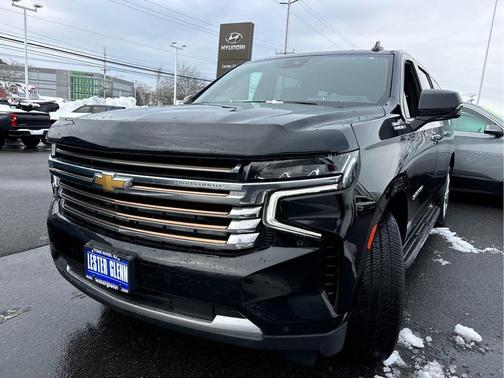 Black 2023 Chevrolet Suburban 4WD High Country