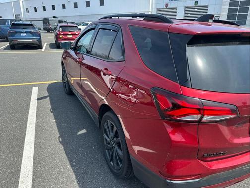 2022 Chevrolet Equinox AWD RS